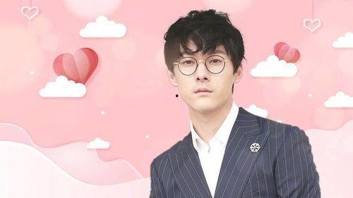 娱乐吃瓜爆料张栋梁微博,娱乐圈最新幕后故事大揭秘  第2张